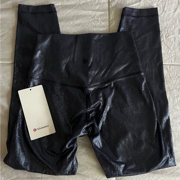 Lululemon align high rise leggings 25” shine - Picture 5 of 5